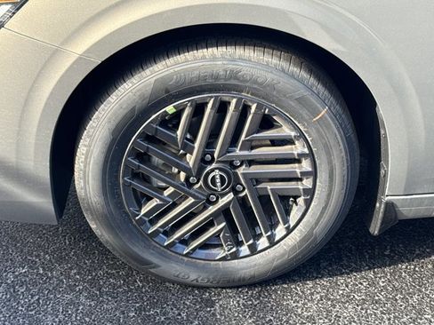 New 2026 Nissan Sentra SV w/ Floor Mat Package image 11