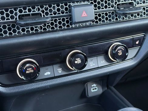 Used 2023 Honda HR-V Sport image 20