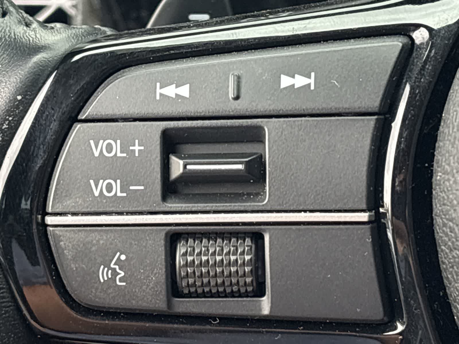 Used 2024 Honda Accord Touring image 13