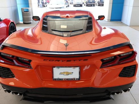 Used 2026 Chevrolet Corvette Stingray Premium Cpe w/ Battery Protection Package RWD image 8