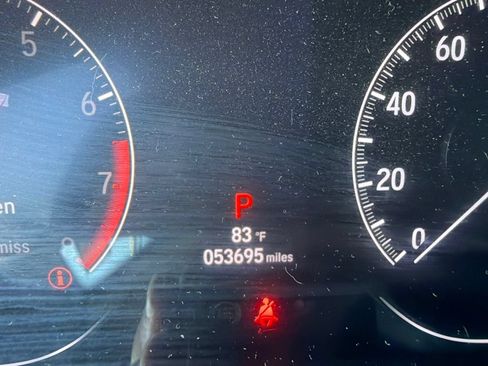 Used 2018 Honda Accord Sport image 2