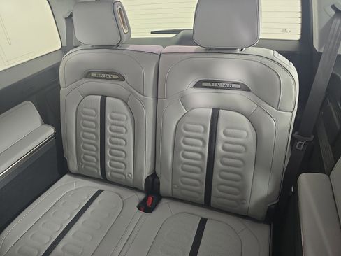 Used 2024 Rivian R1S Adventure AWD/4WD image 23
