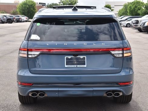 New 2026 Lincoln Aviator Reserve w/ Jet Appearance Package RWD image 8
