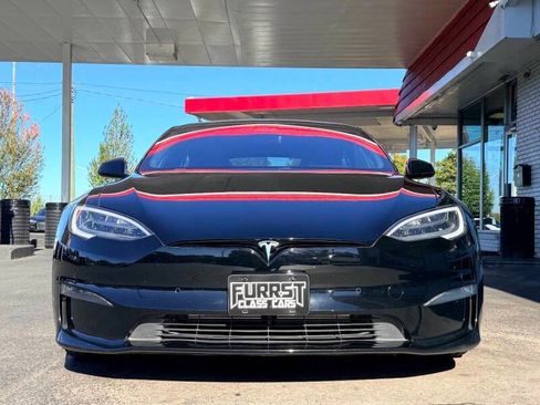 Used 2021 Tesla Model S Plaid image 7
