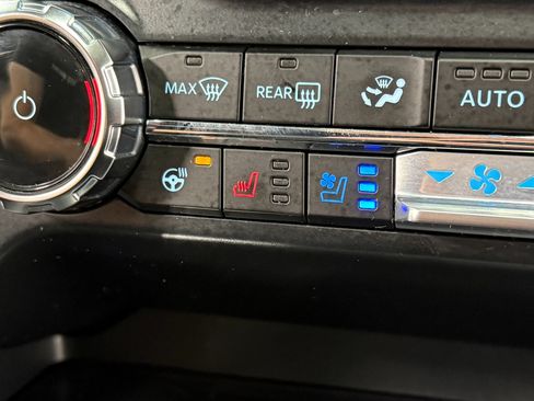 Used 2024 Ford F150 Lariat AWD/4WD image 28