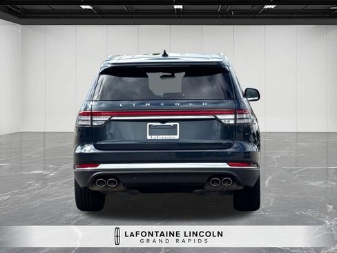 Certified 2024 Lincoln Aviator Reserve w/ Equipment Group 201A AWD/4WD image 4
