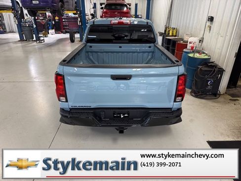 New 2026 Chevrolet Colorado W/T image 9