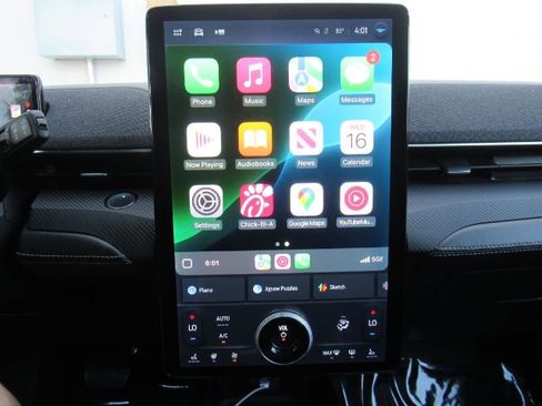 Used 2023 Ford Mustang Mach-E Premium image 11