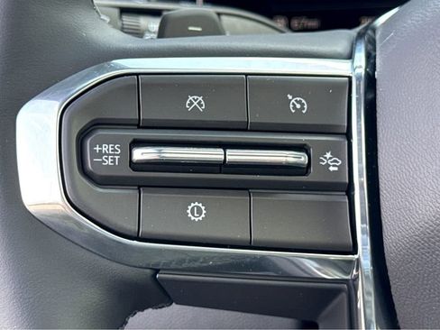 New 2026 GMC Acadia Elevation w/ Black Edition AWD/4WD image 17