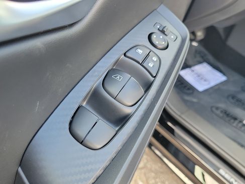 Used 2025 Nissan Sentra SV w/ All-Weather Package FWD image 20