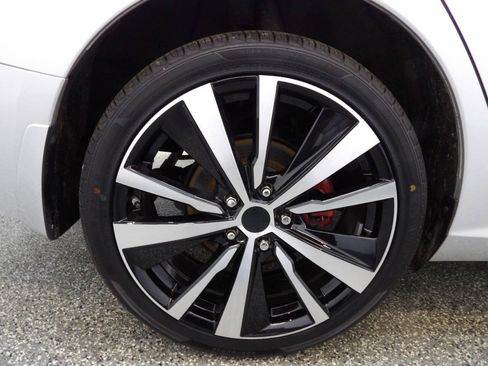 Used 2020 Nissan Altima 2.5 SR w/ Premium Package AWD/4WD image 21