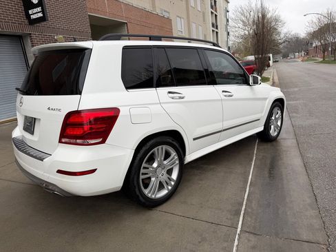 Used 2013 Mercedes-Benz GLK 350 4MATIC image 7