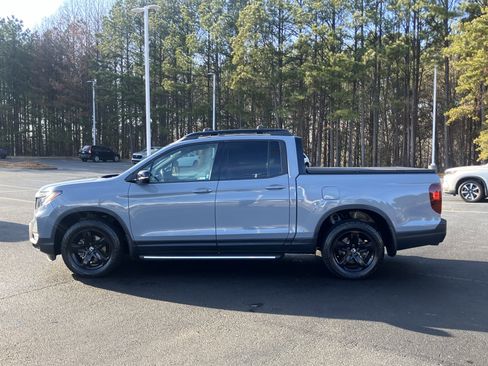 Certified 2023 Honda Ridgeline Black Edition image 7