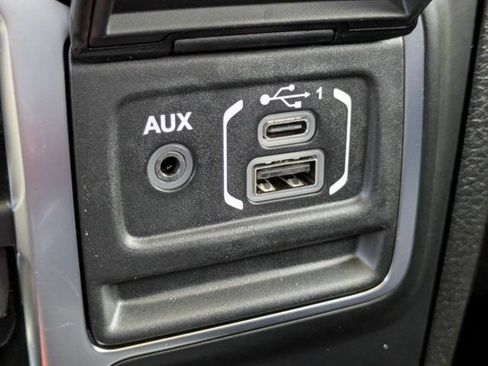 New 2026 Jeep Wrangler Unlimited Sahara AWD/4WD image 22