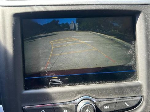 Used 2019 Chevrolet Sonic LT w/ Convenience Package image 47