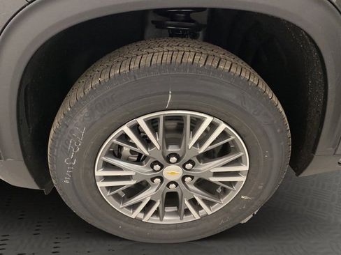 New 2026 Chevrolet Traverse LT w/ Driver Confidence Package image 29