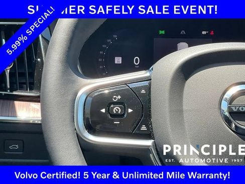 Certified 2023 Volvo XC60 B5 Plus FWD image 21