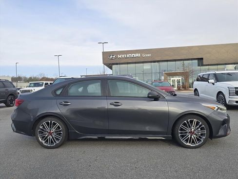 Used 2022 Kia Forte GT w/ GT2 Package image 2