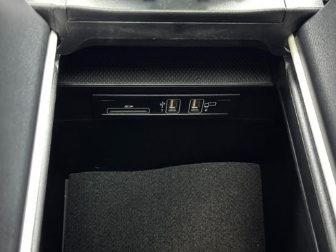 Used 2022 Mercedes-Benz G 63 AMG Squared image 42