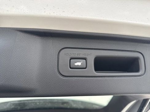 Certified 2025 Honda Pilot Elite image 20