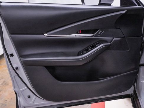 Used 2025 MAZDA CX-30 AWD 2.5 S w/ Preferred Package image 29