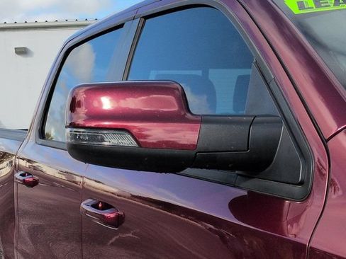 Used 2024 RAM 1500 Laramie AWD/4WD image 11