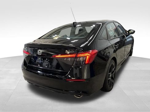 Used 2022 Honda Civic Sport image 5