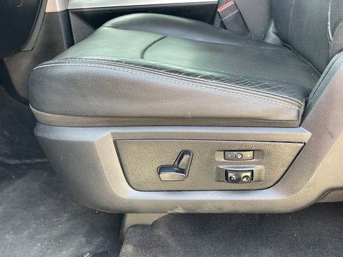 Used 2017 RAM 2500 Laramie w/ Sport Appearance Group image 10