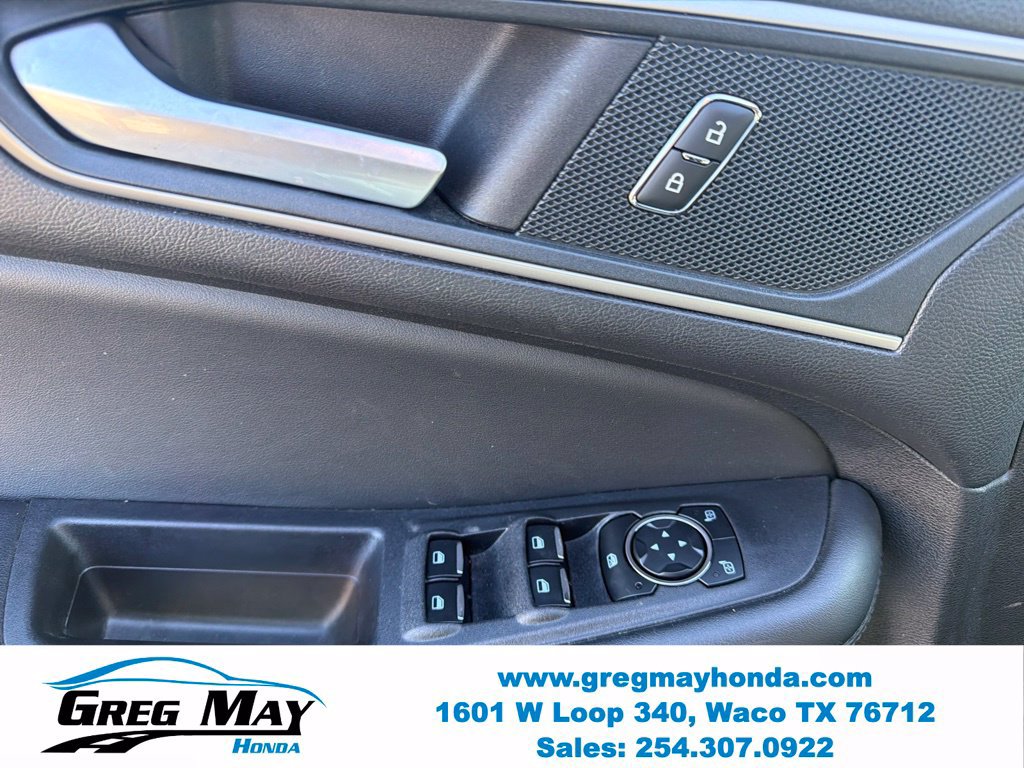 Used 2024 Ford Edge SEL AWD/4WD image 11