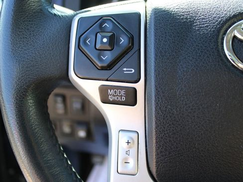 Used 2016 Toyota Tundra Limited w/ Limited Premium Package image 32