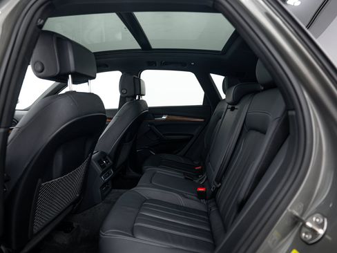 Certified 2023 Audi Q5 2.0T Premium w/ Convenience Package AWD/4WD image 17
