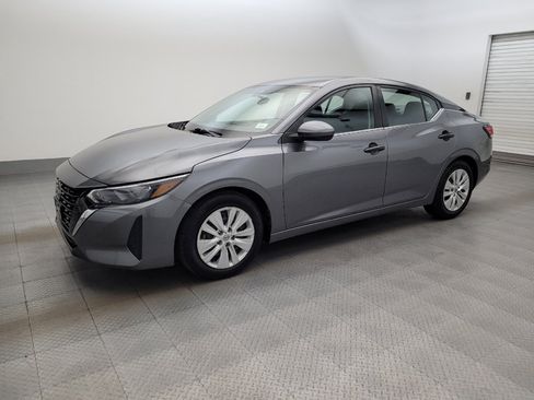 Used 2024 Nissan Sentra S FWD image 2