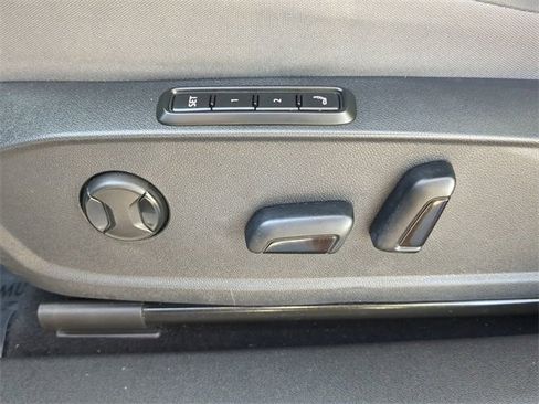 Certified 2023 Volkswagen ID.4 Pro S Plus image 20