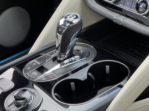 Certified 2025 Bentley Bentayga image 46