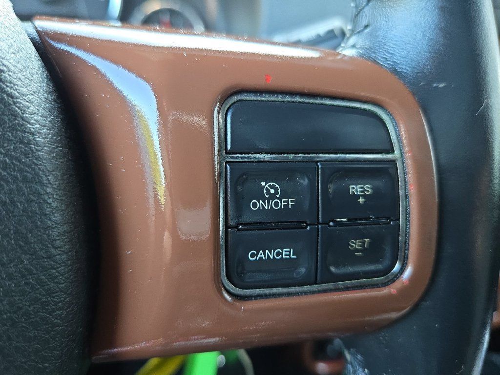 Used 2012 Jeep Wrangler Unlimited Rubicon w/ Max Tow Pkg AWD/4WD image 19
