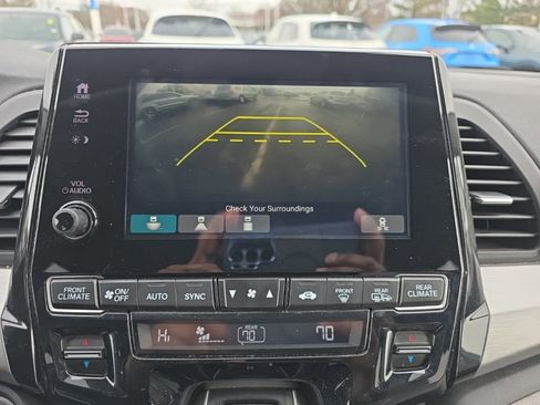 Used 2019 Honda Odyssey EX-L image 18