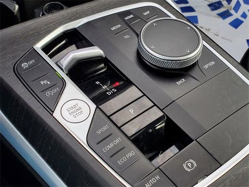 Used 2023 BMW 330i xDrive Sedan w/ Premium Package image 22