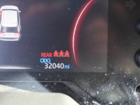 Certified 2024 Toyota RAV4 LE image 32