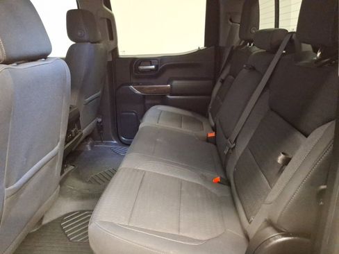 Used 2020 Chevrolet Silverado 1500 LT Trail Boss image 10