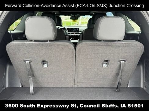Used 2025 Kia Sorento SX AWD/4WD image 12