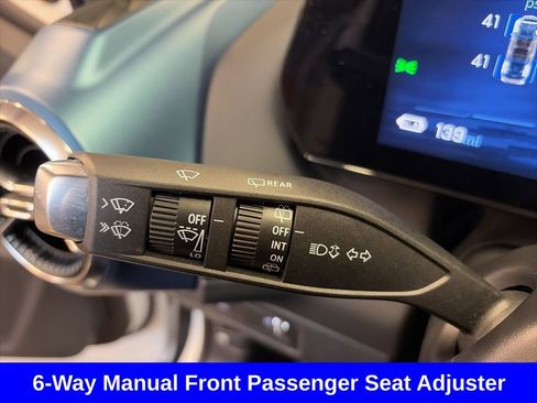 Used 2025 Chevrolet Equinox EV LT w/ Convenience Package FWD image 28