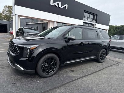 New 2026 Kia Carnival SX