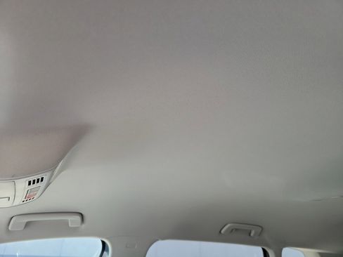 Certified 2022 Volkswagen Taos SE image 24