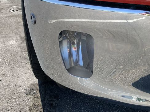 Used 2018 RAM 1500 Laramie w/ Convenience Group image 10