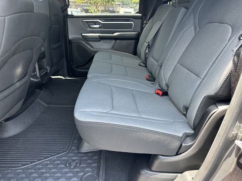 Used 2021 RAM 1500 Big Horn AWD/4WD image 24