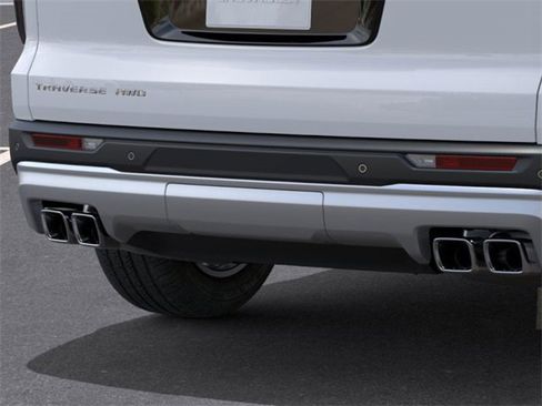 New 2026 Chevrolet Traverse LT w/ Sun and Wheel Package image 14