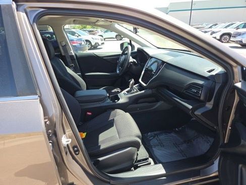 Used 2024 Subaru Outback Premium AWD/4WD image 20