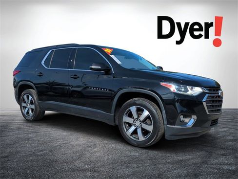 Used 2020 Chevrolet Traverse LT w/ LT Premium Package image 1
