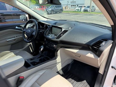 Used 2019 Ford Escape Titanium FWD image 23