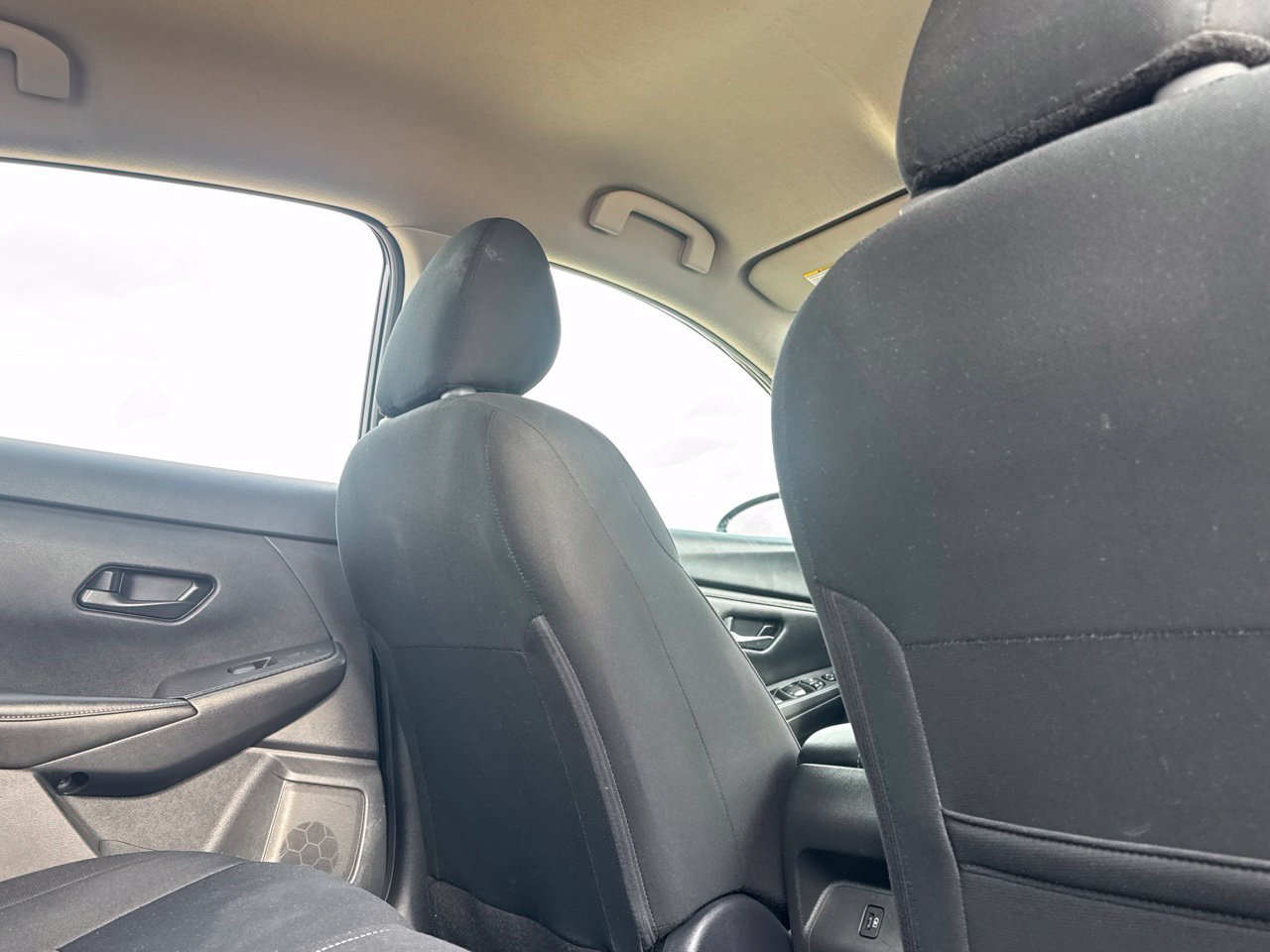 Certified 2024 Nissan Sentra SV FWD image 33